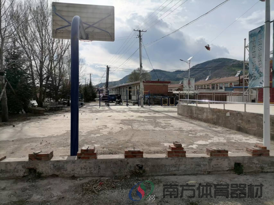 北山根村委会 北山根村委会